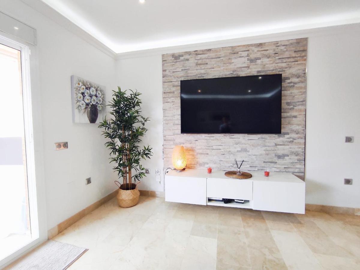 Magnifique Appartement A 5 Min A Pied De La Plage Benalmádena Εξωτερικό φωτογραφία